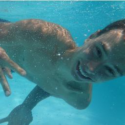 richishh's profile picture. Original