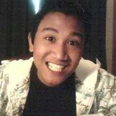 Multimedia designer, pixel bender, vertex pusher, artist extraordinaire - music lover.