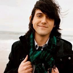 ConorOQuotes's profile picture. I really just want to be warm yellow light that pours over everyone I love.