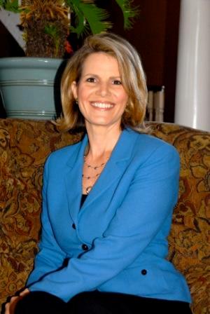 Mother/Wife/Real Estate Agent/ Christian conservative. Love God, Family and the Great Country we are blessed to live in.
