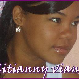 *As VzeS QuEm EsTa LonGe Tee VaLoRiZa,MaiS doo Quee,QuEm EsTa Do Seuu LaDo*
........Me SEGUEE...:  @elitianny        ...te sigo d volta...