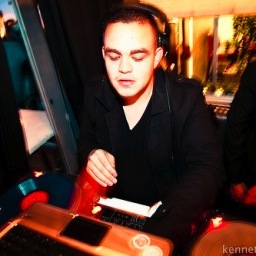 lex9lex9's profile picture. $lex985