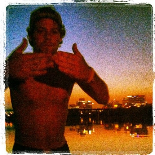 JwayneA_21's profile picture. 