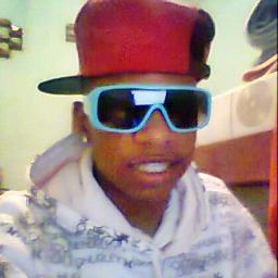 facee;* http://t.co/IA8BNvi1Nl
