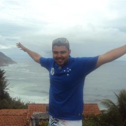 Estudante de Sistemas de Informação, Cruzeirense.