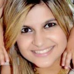 Mulher intensa, do riso fácil e sincero! Assistente Social, Mestranda em Serviço Social pela UFPB e atual Coordenadora da Casa dos Conselhos Estadual na SEDH/PB