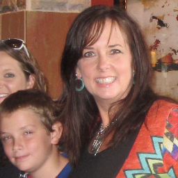 KariJon13's profile picture. 