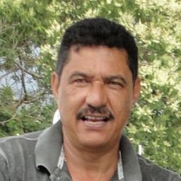Sou o que sou nao vou inventar,gosto de gente,cultura,civilização e verdade.