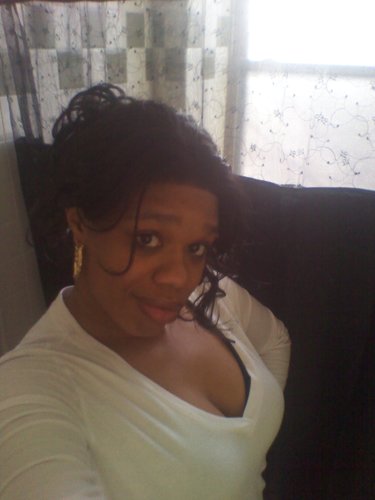 DreamMist83's profile picture. Loving life to the fullest.