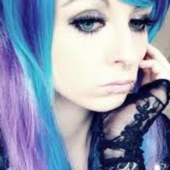 VioletOfSmiles's profile picture. I'm Violet. I'm 20, but the walls around my heart are too hard to break. No one can understand. I have trust issues.. (Roleplay)