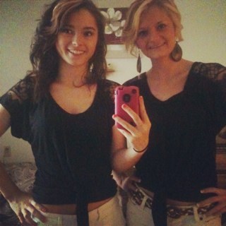 Charlienjohnson's profile picture. 