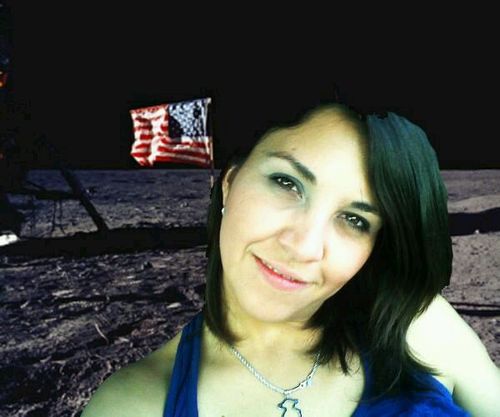Idealista, soñadora, emprendedora! Madre, hija, empleada y humana!