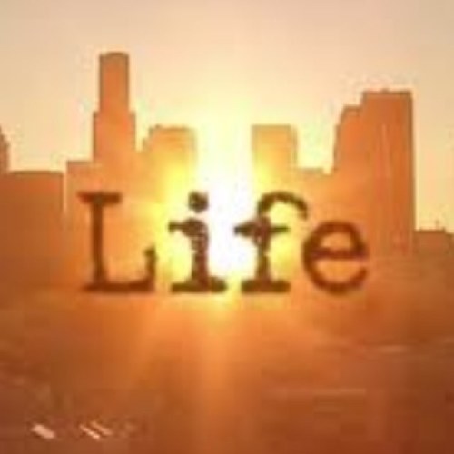 Just tweets about everyday life.