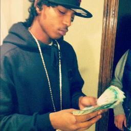 #teamfrench #teamlibra #savagetown.  
#onetwoooo