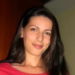 My name is Sorina Dascalu and I make websites and stuff. I love WordPress. I'm passionate about SEO and Analytics. Send me a quick @ to say Hi ;)