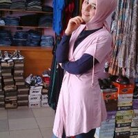 Meral Akt (@akts_meral) Twitter profile photo