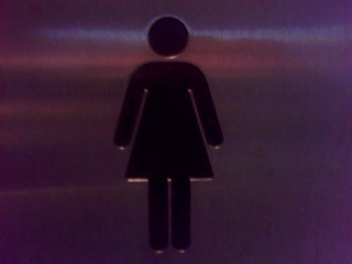 looks_like_shan's profile picture. 