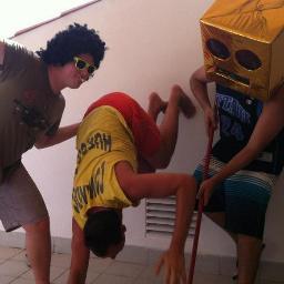 NoSinMiyumas's profile picture. Mi planeta natal rebento como la burbuja inmobiliaria y aqui estoy