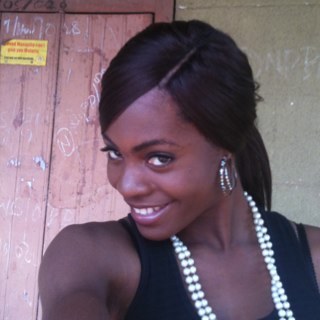Am good,Intelligent,romantic,nice shape, and God faring.......