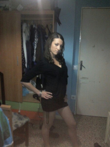 odio el inviernoooo ogg dias d yuvias y sin poder salir vaya kk jaaaa pero geliz d ser como soii y dq m envidien tanto :P