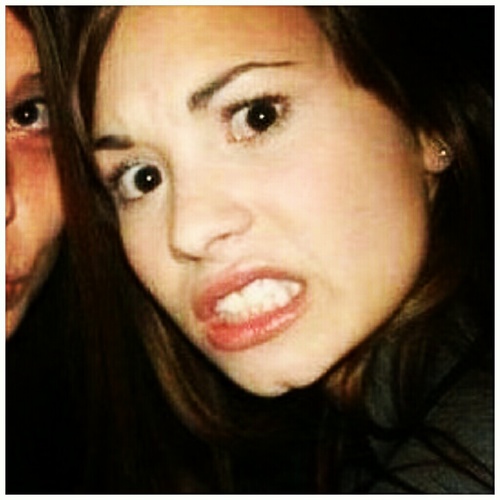 love demetria devonne lovato and fuck you for what u think xoxoxoxo