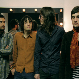 Perdidos numa viagem entre 1966 e 2012. @marcosdank (voz/guitarra/baixo), @montenegro_leo (guitarra/voz), @yurivasselai (bateria), rayman juk (voz/baixo/órgão).