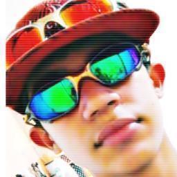 eu te amo muito meu Principe , você é tudo pra mim :]]   
por :  namorada  @cicimaravilha_ ♥