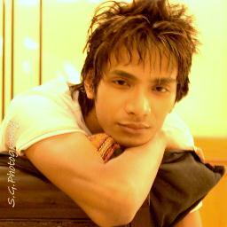 akashsaha9's profile picture. hit me up so that i can make u learn what is being crazy and wild in life...:P