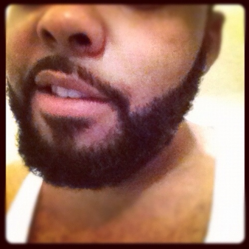 Hey I'm Stackdough's sexy ass beard. Rub me baby, but no cheap shit...premium moisturizers only.
follow me on Instagram: StacksBeard