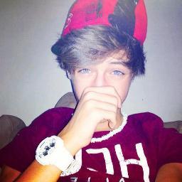 I love my idols are the Best One Direction and Justin Bieber The Love * - * are beautiful I'ma Belieber and directioner
