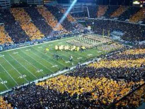 Professional Salesman and Sports Fanatic in iowa City. Could sell a ketchup popsicle to a woman in white gloves. Hawkeyes, Broncos, Cubs, Lakers