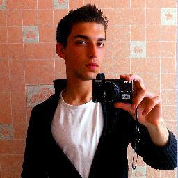 Je suis intéressé par la musique, le sport, etc.