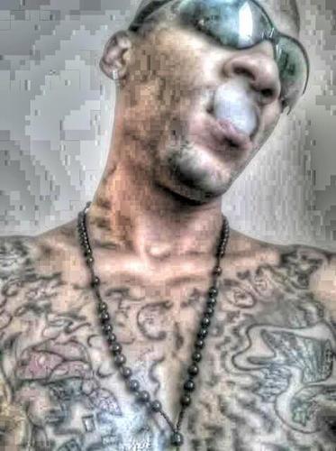 SWISHA MANE AKA JERREN, FROM THE NORTHPOLE OF CHICAGO, EVANSTON TO BE EXACT, LIVE IN WAUKEGAN, AKA WALK TOWN, , HERE TO TWIT SHIT UP