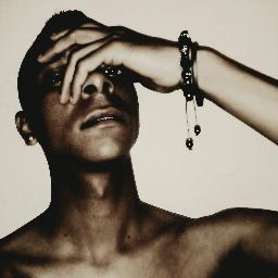 Binoah's profile picture. Model & student. Life has taught me that nothing is guaranteed, but he must have faith in yourself. Followed by: @BolongaroTrevor ▲#talkthatalk▲