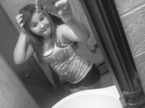 SoFranKayy's profile picture. hey its Frankie , cheerleading and dance are the life (: htc 3046989735 follow me on instagram