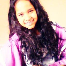 AnaFlviaEspndol's profile picture. Descobri que não sou uma princesa de contos de fadas,  que posso ter muitos defeitos, cometer muitos erros e ainda sim gostar de min!!!!