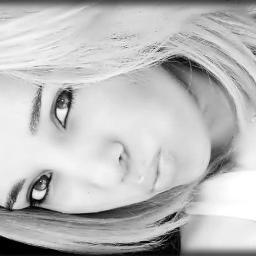 Não tente me entender,sou completαmente diferente do que vc imαginα e posso chegαr mαis longe que vc pensα :)