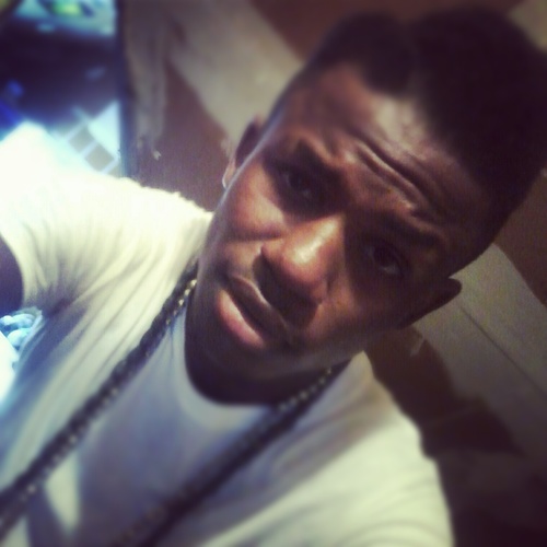 Fuck With A Nigga ..... If You Dnt Fuck With Me Youu A Pussy Ass Nigga ... But Follow Me Ill Most Def. Follow Back.