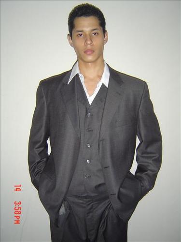 TheKingBryan360's profile picture. My hobbies are Writing, Men's Fashion, and Fitness. I also like Jazz, Hockey, Boxing and Blue. I love to Drink Red Sweet Wine and eat Lobster, Salad and Lamb .