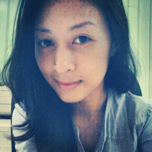 AyuniLurza's profile picture. less is more!!!!!