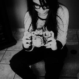 thirt6en's profile picture. A Bio foi pegar mais pó de pirlimpimpim em Mystic Falls.