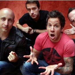 fuck me simple plan. the BEST BAND in the universe. jeff, sebastien, chuck, pierre and david are MY fucking boyss