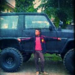 my name is tengku follow me :) follback just mentions :*     Love u :)     GLORY MANCESTER UNITED