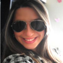 Eu represento a nova geração
Lisa leve e louca e nunca viver em vão ♫
