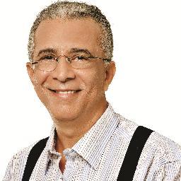 Empresário, Diretor-geral da Revista FOCO NORDESTE, historiador e suplente de Deputado Federal.
