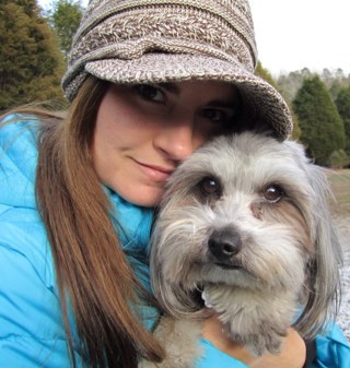 My name is Stacy Halcomb & I live in Kingston, TN. I love the Lord & my family.