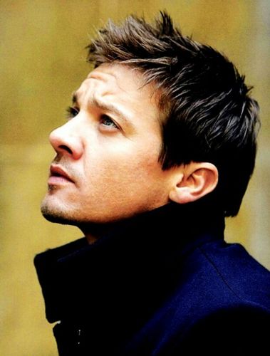 Marksman. Assasin. Badass with a bow. Agent of SHIELD. @StunningTasha is my hearts only target. {RP 21+}