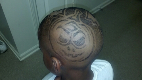 Anybody looking for hair cut can contact me Friday,Saturday,sunday at 662-577-1044