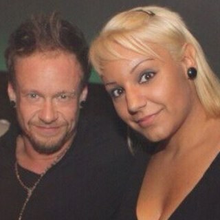 GraingerSmith's profile picture. 35 - 170 - 70 - lovely girlfriend - personal trainer - enjoying life - take life how it comes...and never give up...