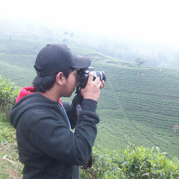 dinz_plur's profile picture. 